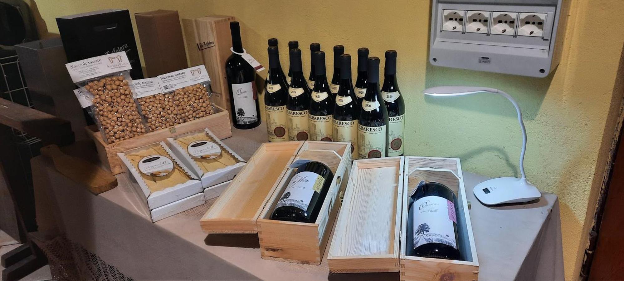 Ca Trifolera Barbaresco - Romantico Cascinale Con Antica Cantina Nel Cuore Delle Langhe - Degustazione Vini Nella Nostra Cantina Kültér fotó